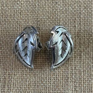 Vintage Crown Trifari Clip On Earrings Brushed Silver Tone Leaf